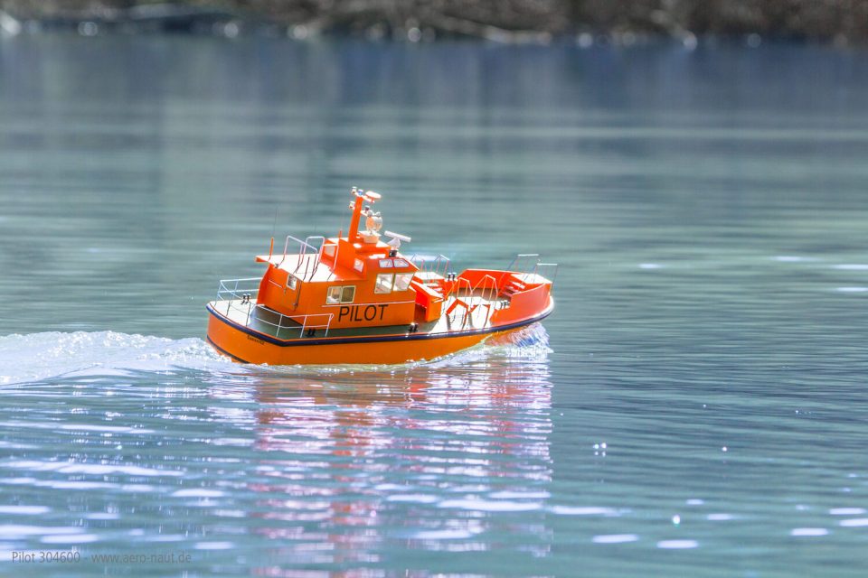 Pilot Pilot Boat – Aero-naut - Image 4