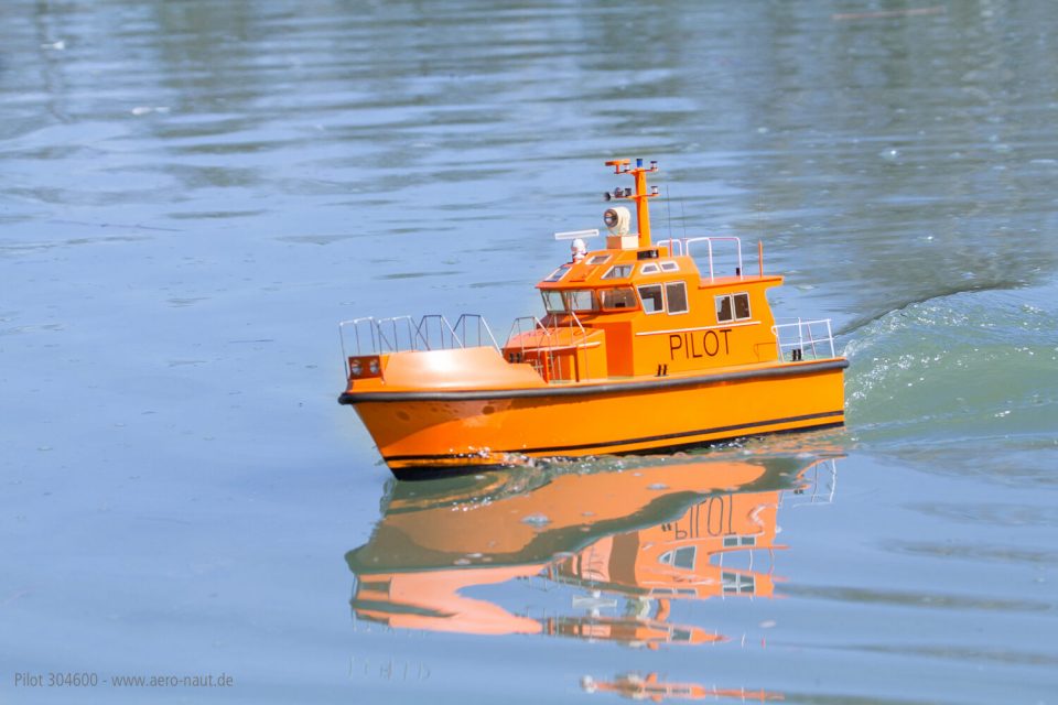 Pilot Pilot Boat – Aero-naut - Image 3