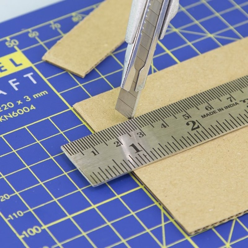 Snap-Off Knife & Blades – ModelCraft - Image 3