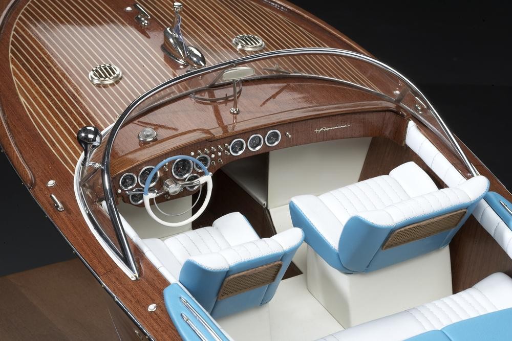 Italian Aquarama Upholstery and Windshield Kit - Image 3