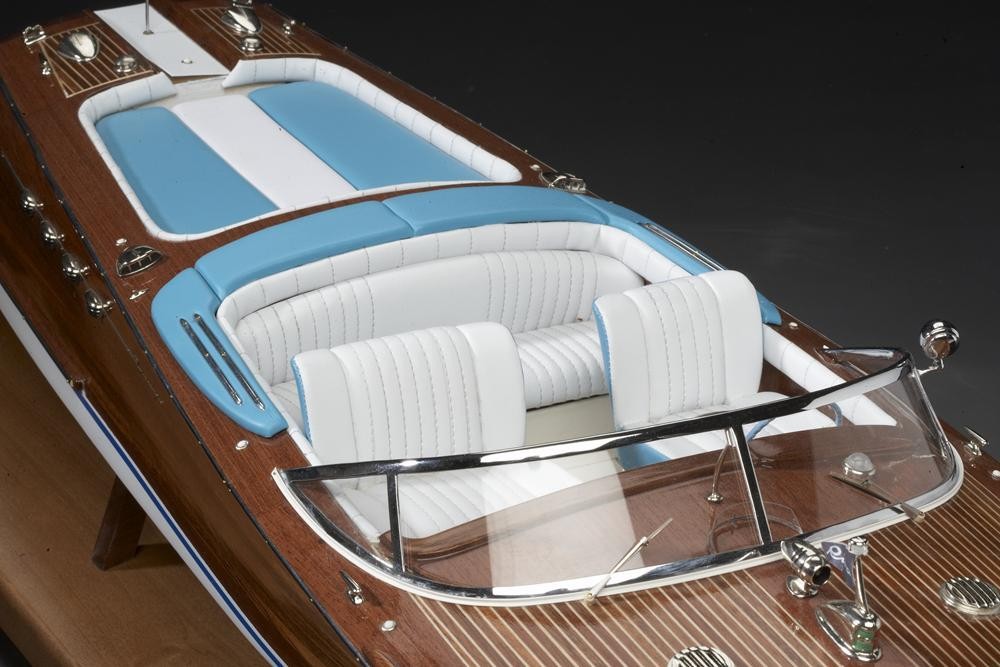 Italian Aquarama Upholstery and Windshield Kit - Image 4