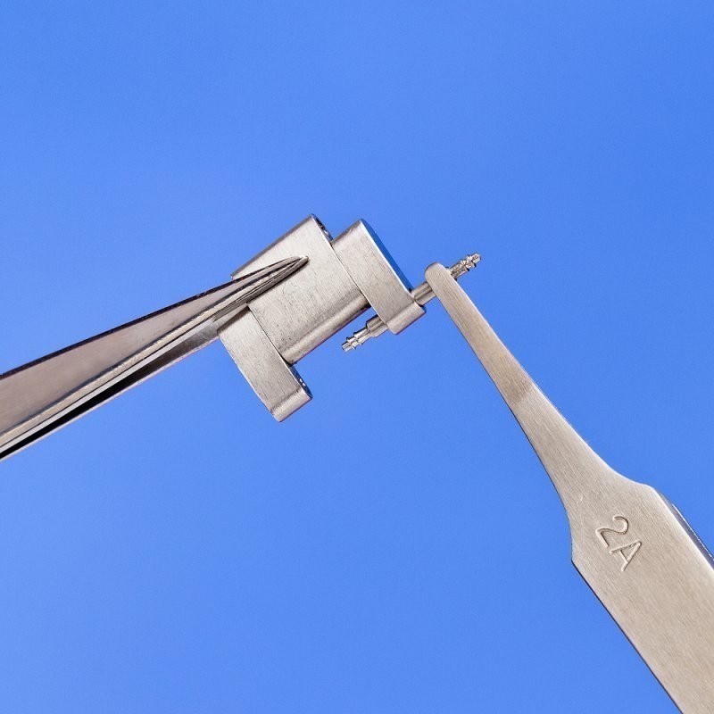 Flat Stainless Steel Tweezers - Image 2